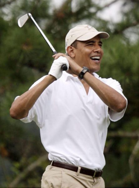 Loser Obama Skips His Aunt's Funeral To Go Golfing