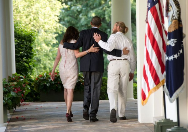 Democrats Try & Explain Away Bergdahl Desertion Scandal as Just More Republican Attacks on Obama