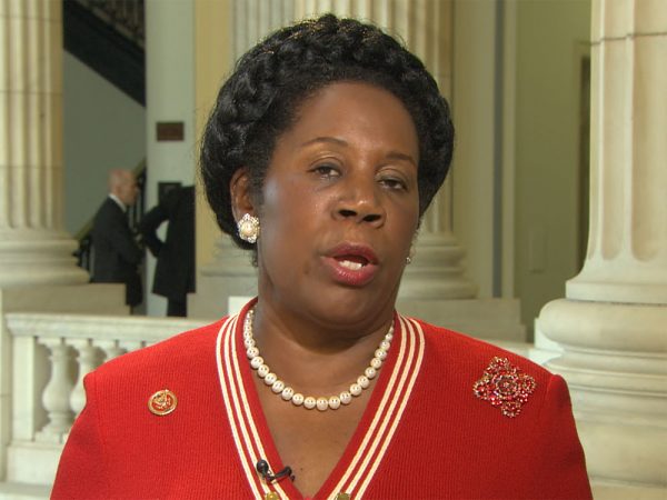 Dumb Ass Sheila Jackson Lee Doesn't Know Difference Between 'Automatic' & 'Semi-Automatic' Weapons