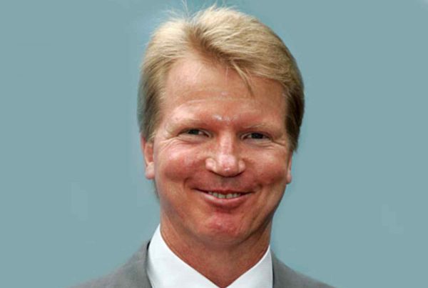 Inconsequential Liberal Piece of Crap Phil Simms Climbs on Democrat's Anti Redskins Bandwagon