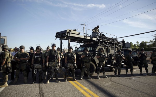 Ferguson-Police-Riot-Gear-Controlling-Racist-Violent-Mob