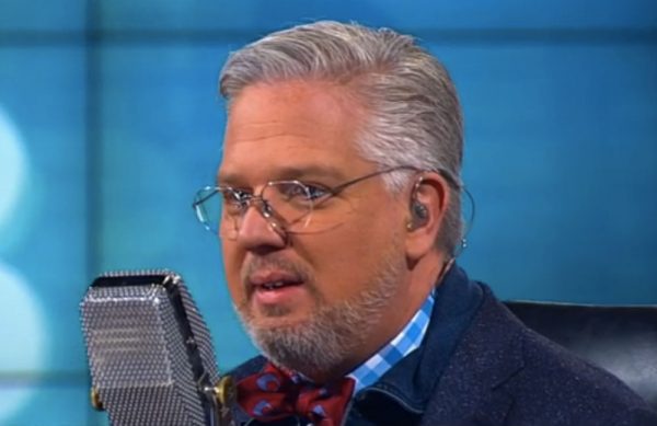 Glenn Beck Goes Off Deep End - Vows to Smuggle Illegal Immigrants Into United States