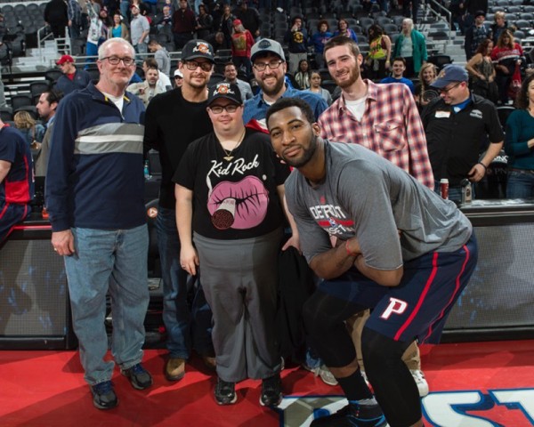 Kid-Rock-With-Number-One-Fan-Dan-Pistons-Game2