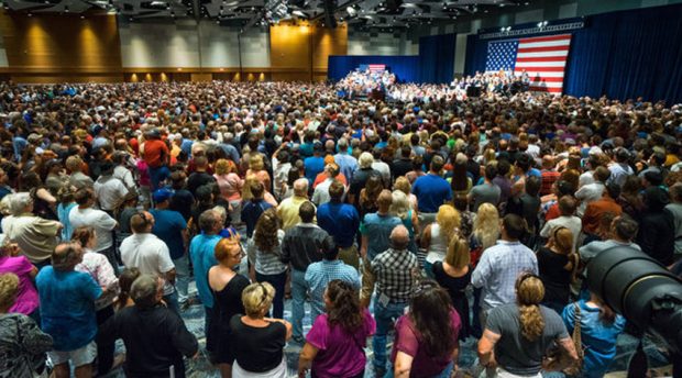 comparing-trump-clinton-crowd-size-trump-huge-grassroots-crowd-sizes-at-every-stop